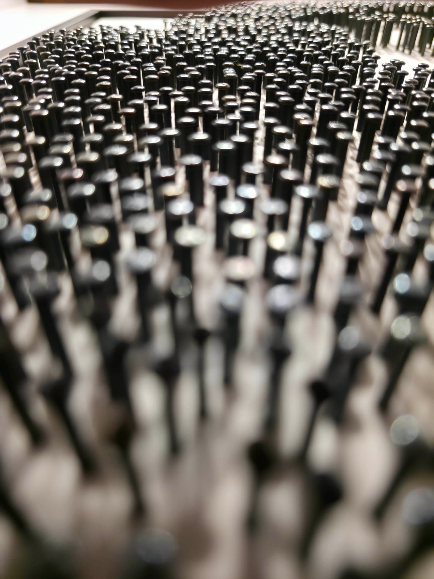 Elvis Presley – 2.000 Nails of Rock & Roll